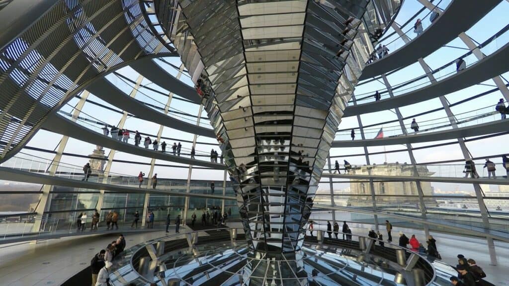 bundestag_dome_berlin_reichstag_building_government_district_germany-797058